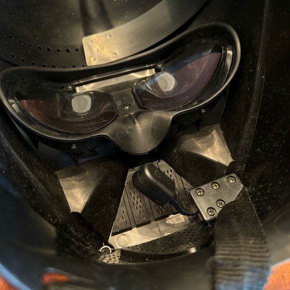 Rare!! 2004 Darth Vader Mask Sounds & Electronic Voice Changer Lucas Film - Picture 10 of 12